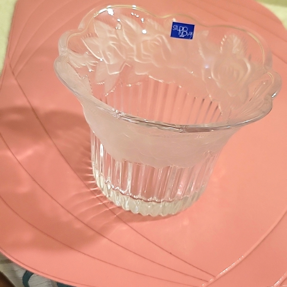 Mikasa Studio Nova Crystal Vase